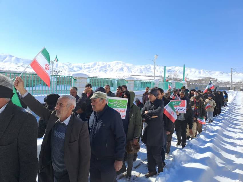 راهپیمایی 22بهمن محله کرامت شهید آباد