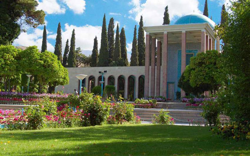 سعدی